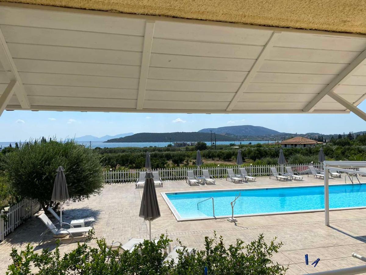 ארמיוני Leonidas Resort מראה חיצוני תמונה