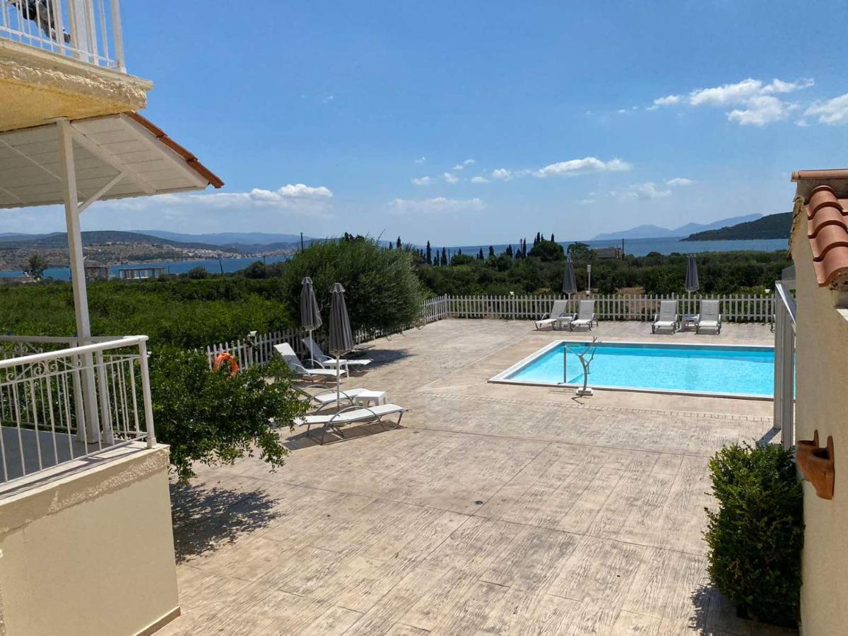 ארמיוני Leonidas Resort מראה חיצוני תמונה