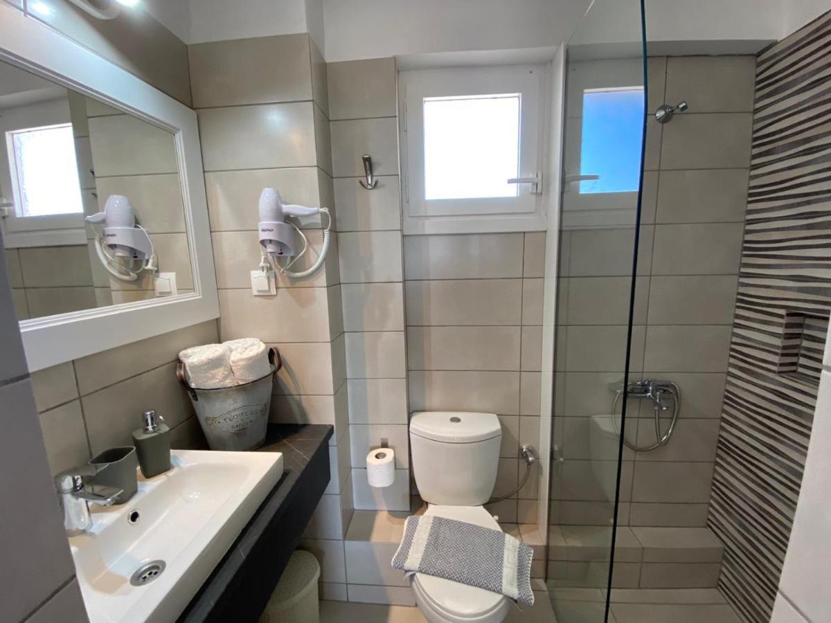 ארמיוני Leonidas Resort מראה חיצוני תמונה