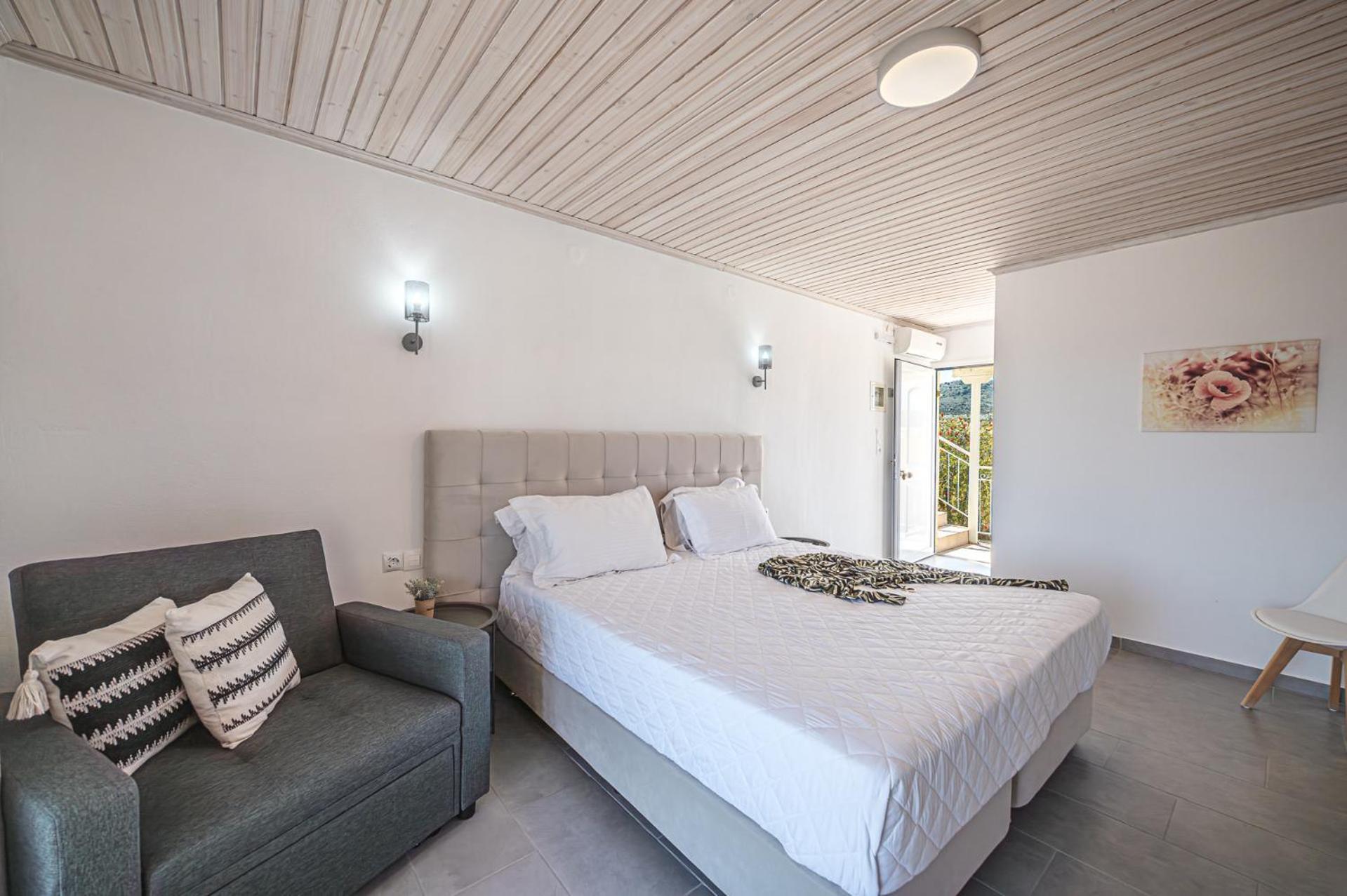 ארמיוני Leonidas Resort מראה חיצוני תמונה
